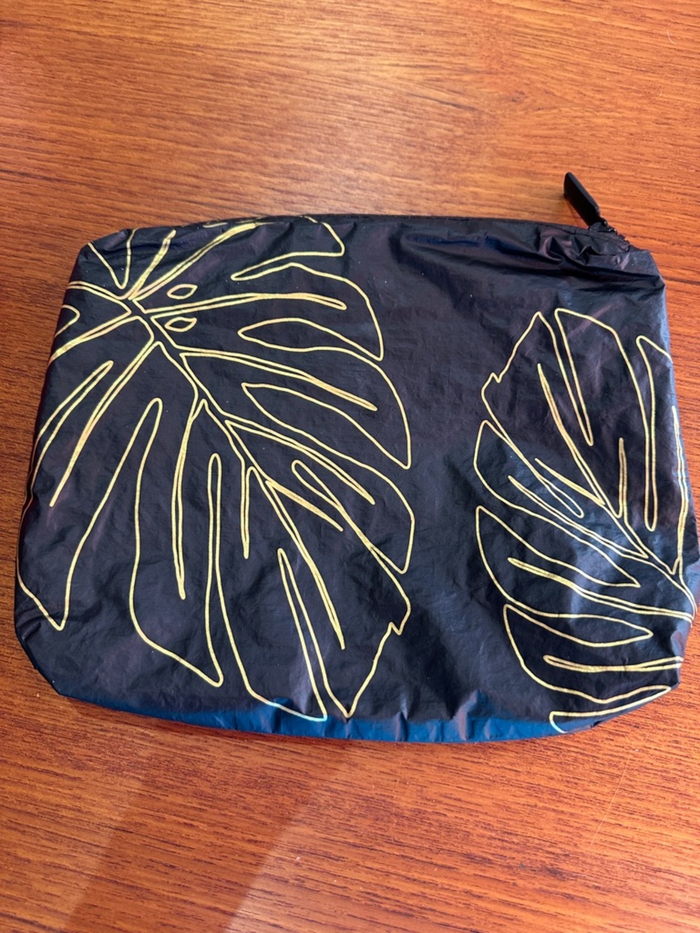 Aloha Collection small pouch - Picture 2 of 6